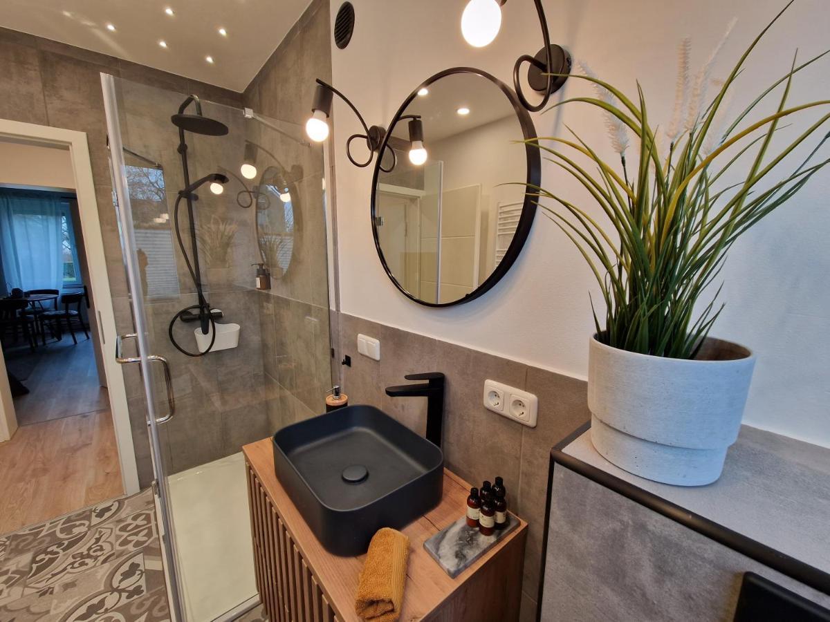 Ferienwohnung Westermann, 3 Schlafzimmer, Waschmaschine, Businesswohnung, Monteurzimmer Зальцгіттер Екстер'єр фото